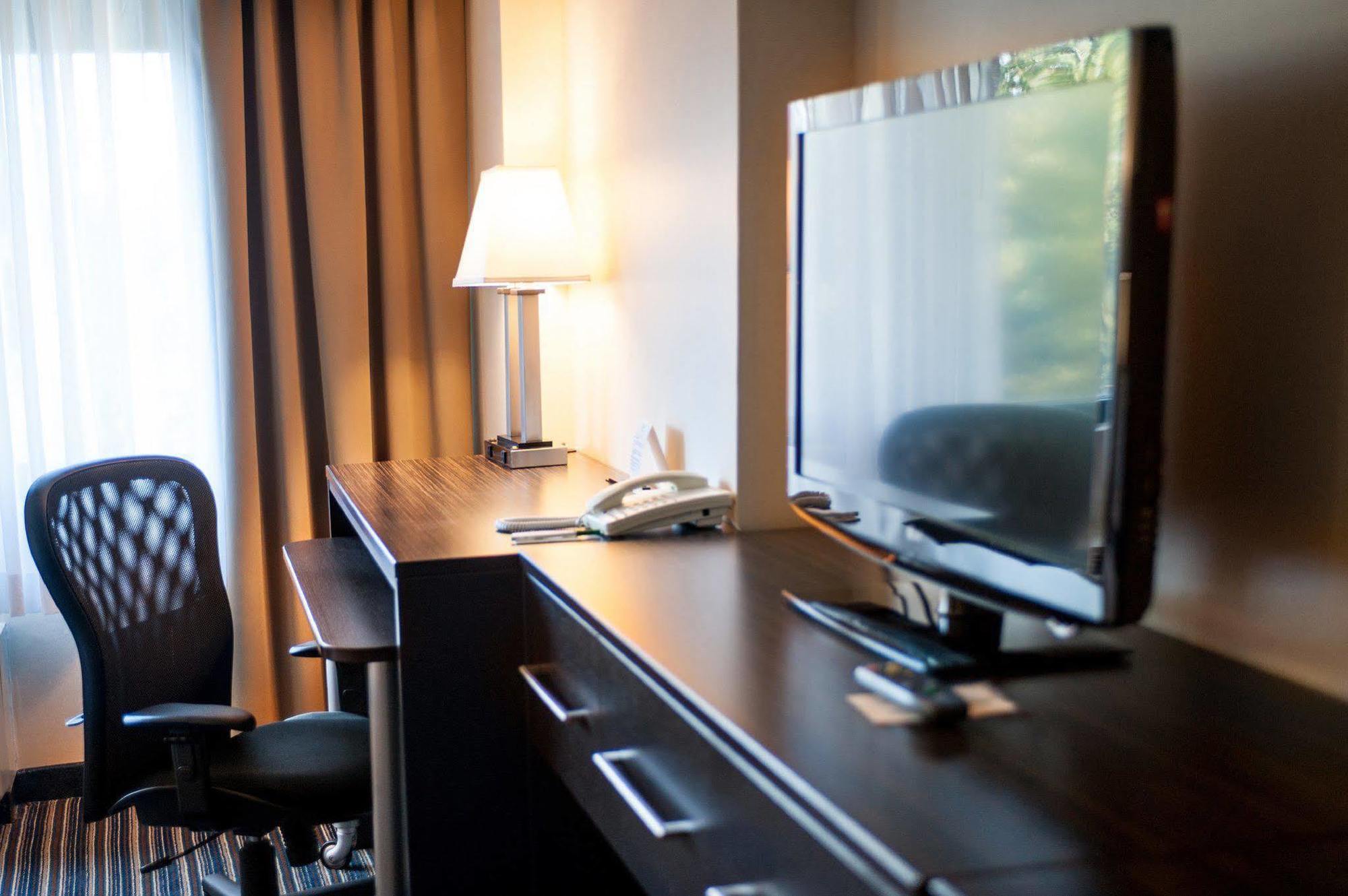 Holiday Inn Princeton By Ihg Exterior foto